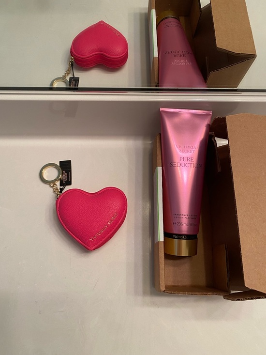 Victoria's Secret Other - Victoria's Secret Pink Heart Keychain and Pure Seduction Lotion